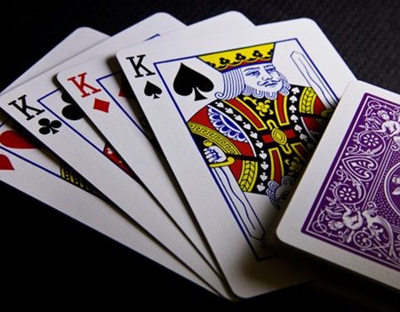 4 Đôi Thông 8xbet Là Gì? Giải Mã Luật Chơi Và Sức Mạnh Thực